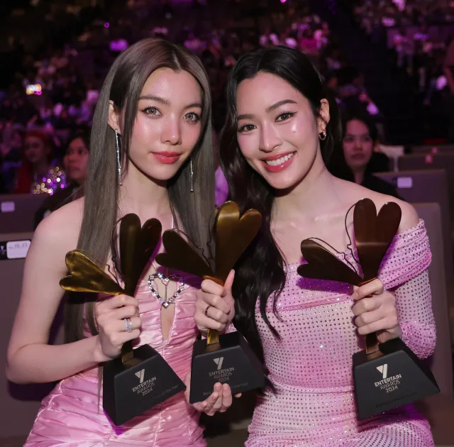 Rising Star Couple of the Year (ร่วมกับ ศิริลักษณ์ คอง)