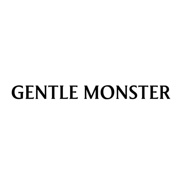 Gentle Monster
VEGGIE COLLECTION POP UP
